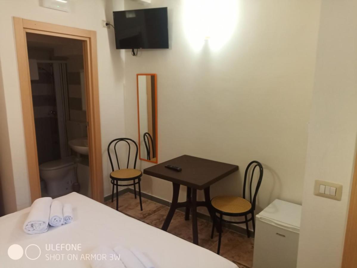 B&B L'Antica Dimora ...E Dei Mestieri Otranto Dış mekan fotoğraf